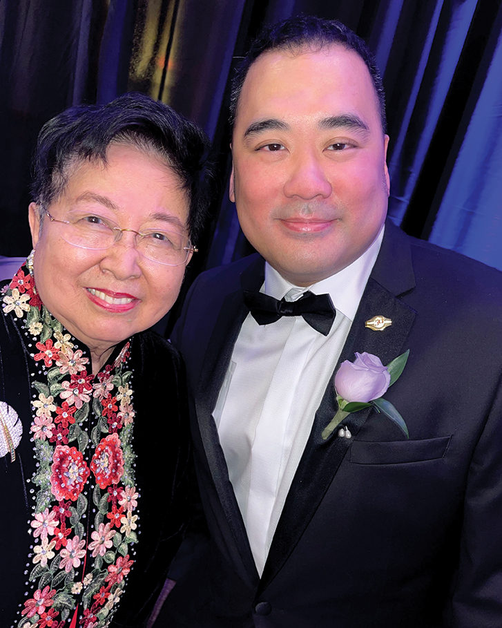Founding chair of S.U.C.C.E.S.S. Maggie Ip and foundation board chair Jason Lam saw more than $500,000 raised to benefit programs and social services unaided by government funding.