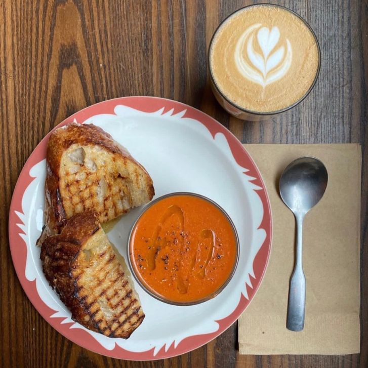 Grilled cheese with tomato soup and a latte