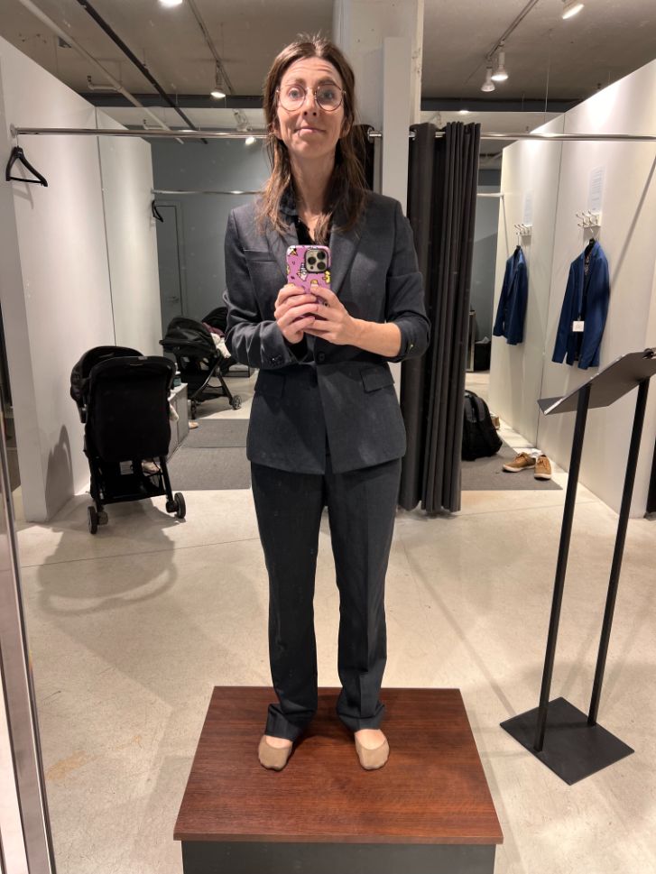 a selfie in the mirror at indochino