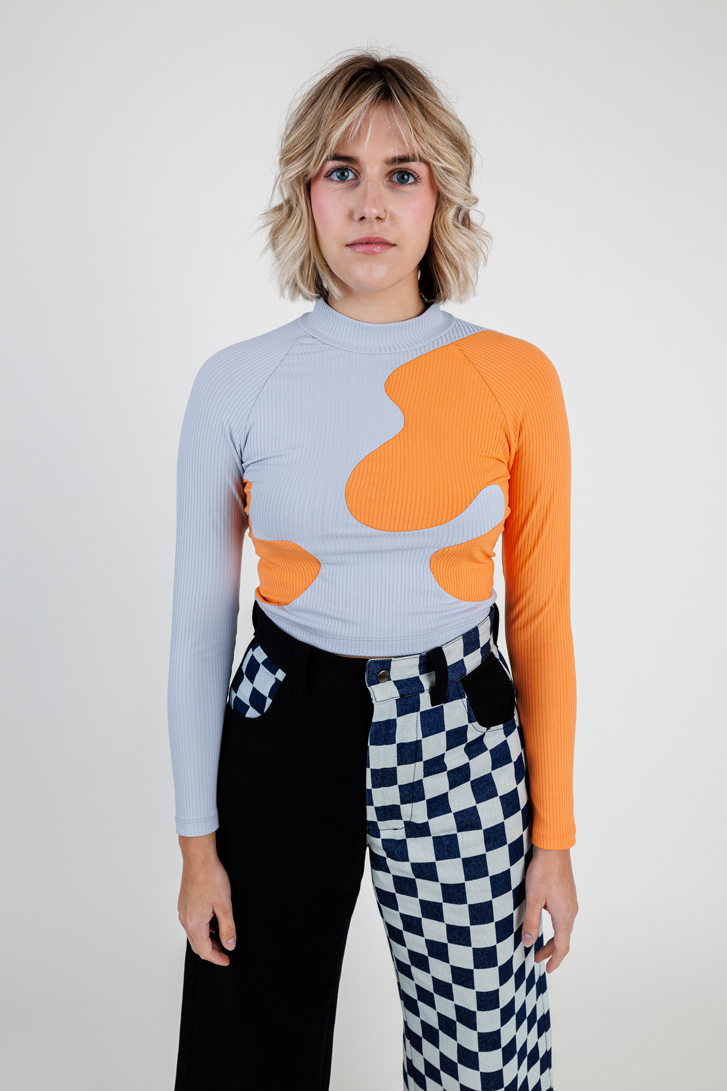 Squiggle long sleeve comes in seven colour combinations.