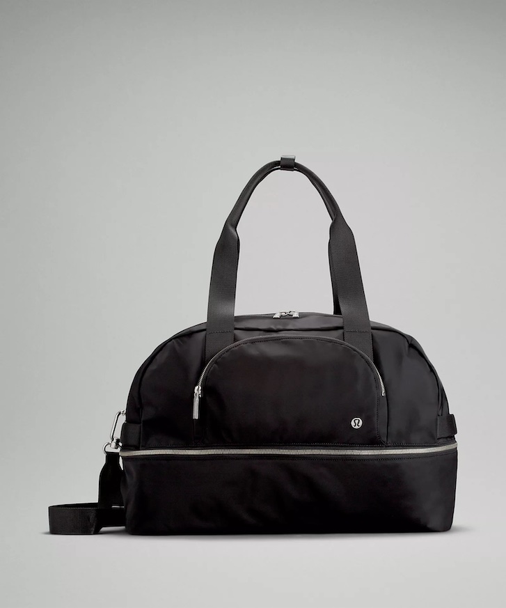 Lululemon's black weekender bag.