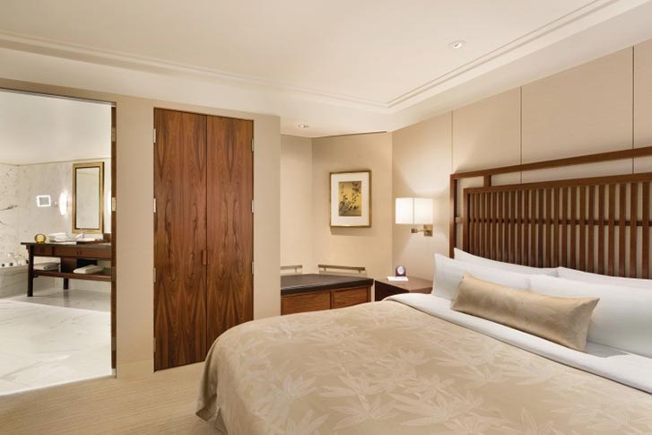 Shangri-La Hotel