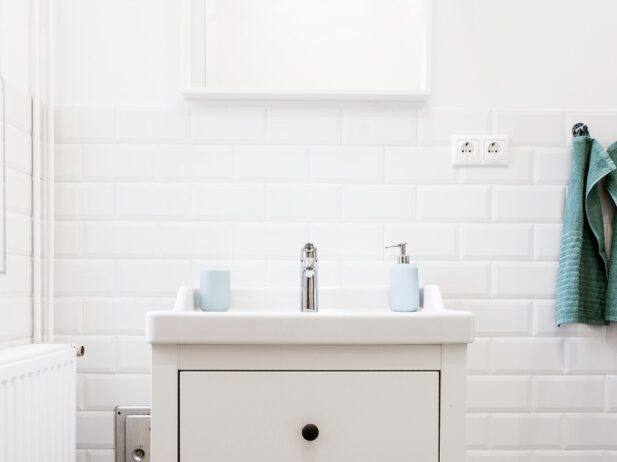 a white bathroom sink
