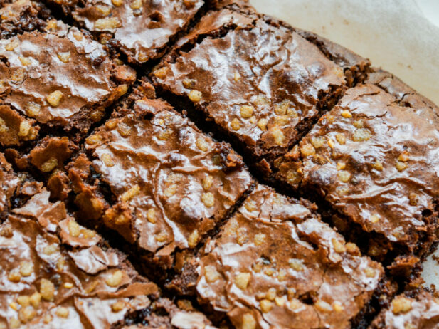 tray of baked brownies